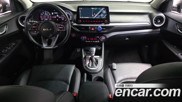 Kia K3 2022 — photo 10