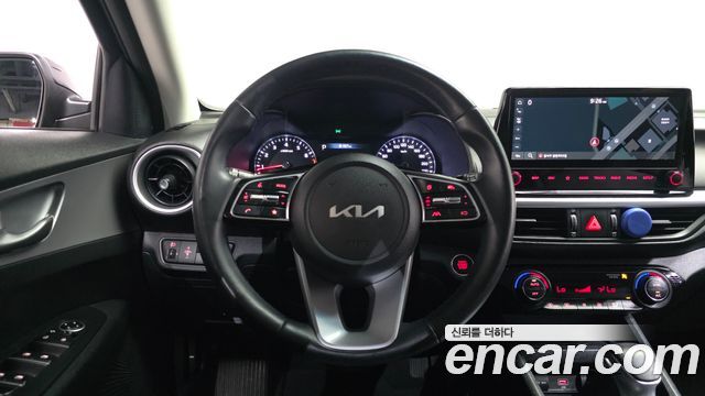 Kia K3 2022 — photo 19