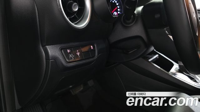 Kia K3 2022 — photo 27