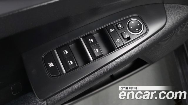 Kia K3 2022 — photo 29