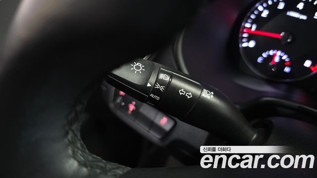 Kia K3 2022 — photo 30