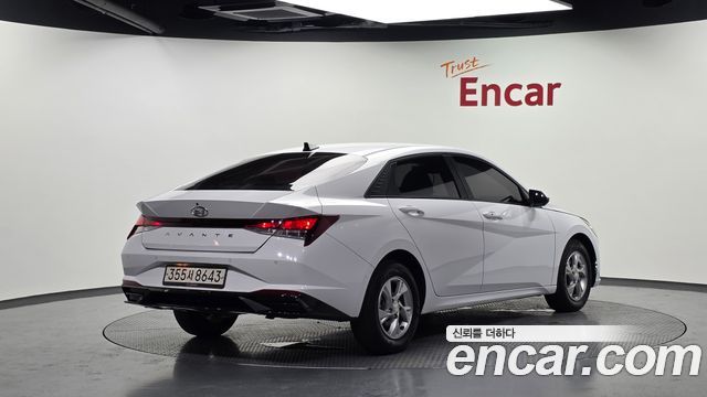 Hyundai AVANTE 2021 — photo 2