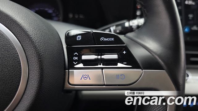 Hyundai AVANTE 2021 — photo 23