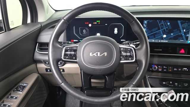 Kia Canival 2024 — photo 13