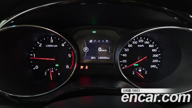 Kia Canival 2018 — photo 11