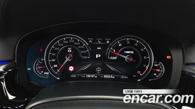 BMW M5 2018 — photo 11