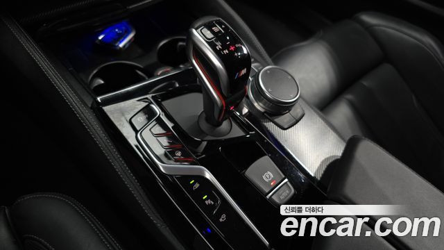 BMW M5 2018 — photo 12