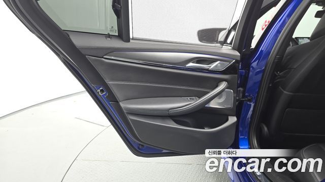 BMW M5 2018 — photo 15
