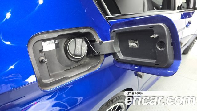 BMW M5 2018 — photo 30