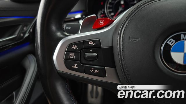 BMW M5 2018 — photo 34