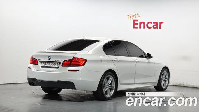 BMW 5-Series 2016 — photo 2