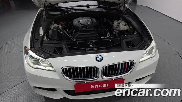 BMW 5-Series 2016 — photo 6