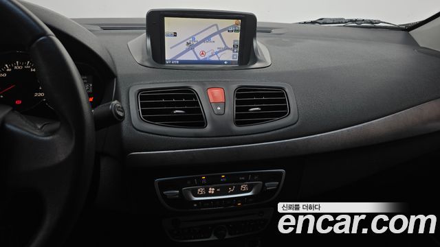 Renault Korea SM3 2011 — photo 14