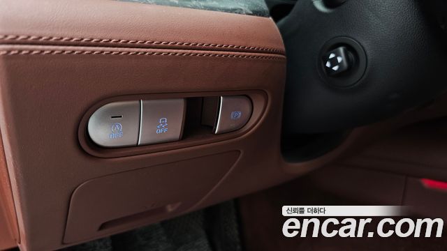 Genesis G90 2022 — photo 28