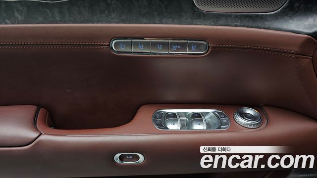 Genesis G90 2022 — photo 29