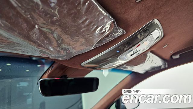 Genesis G90 2022 — photo 32