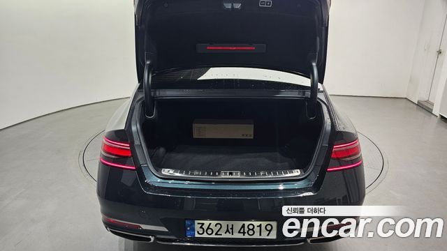 Genesis G90 2022 — photo 34