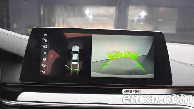 BMW 5-Series 2018 — photo 21
