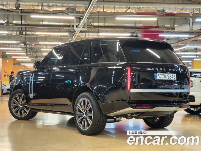 Land Rover Range Rover 2026 — photo 4