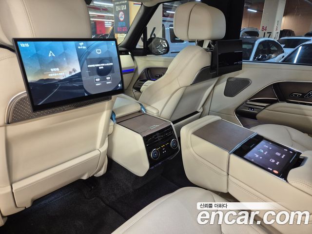 Land Rover Range Rover 2026 — photo 14