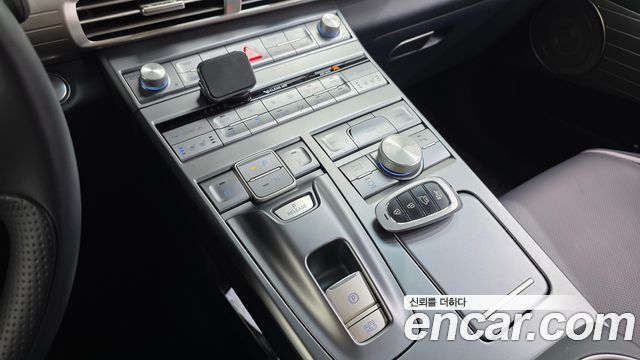 Hyundai Nexo 2021 — photo 9