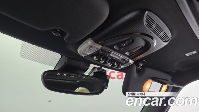 Mini Cooper 2023 — photo 26
