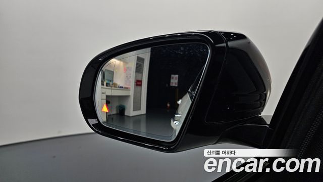 Mercedes-Benz E-Class 2020 — photo 22