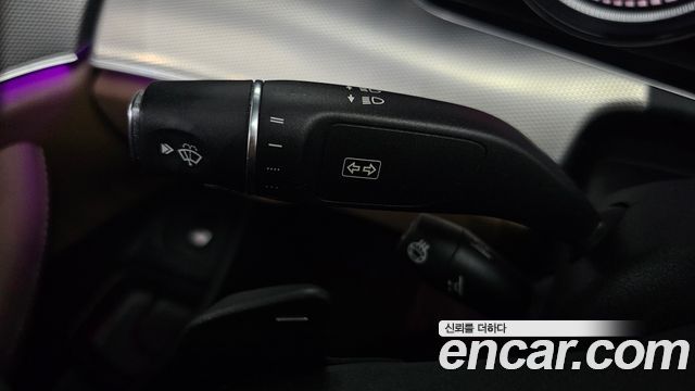Mercedes-Benz E-Class 2020 — photo 28