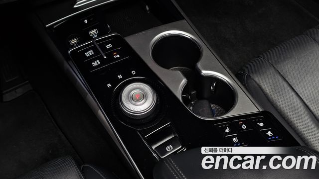 Kia K8 2022 — photo 12