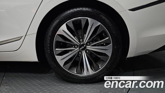 Kia K8 2022 — photo 7