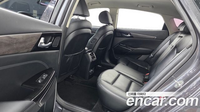 Kia K7 2020 — photo 18