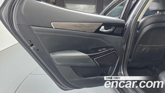 Kia K7 2020 — photo 15