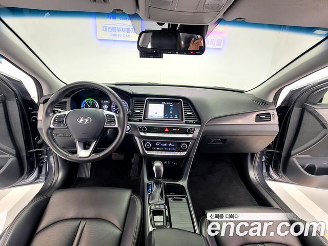 Hyundai Sonata 2019 — photo 12