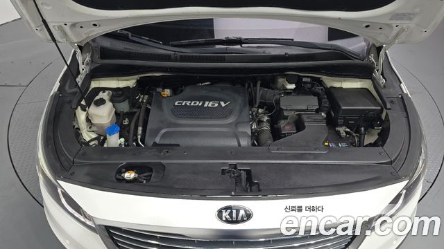 Kia Canival 2016 — photo 6