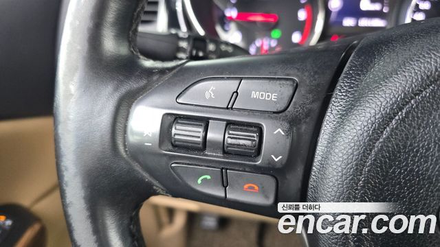 Kia Canival 2016 — photo 19