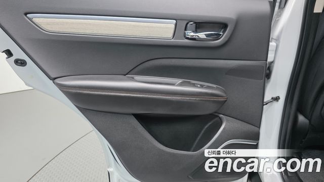 Renault Korea QM6 2021 — photo 15