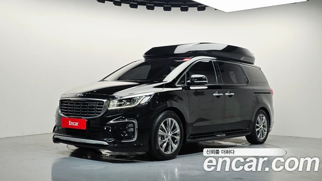 Kia Canival 2019 — photo 1