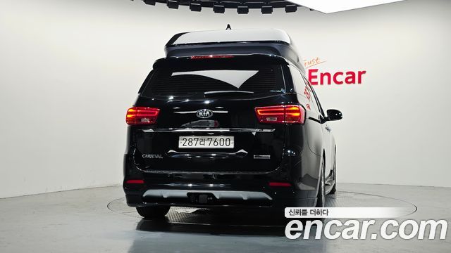 Kia Canival 2019 — photo 4
