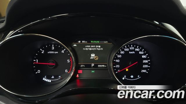 Kia Canival 2019 — photo 11