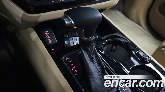 Kia Canival 2019 — photo 12