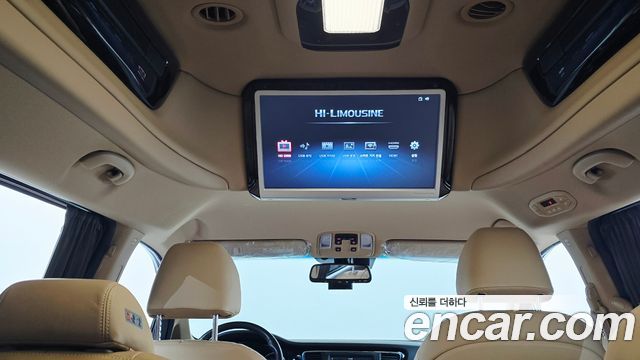 Kia Canival 2019 — photo 24