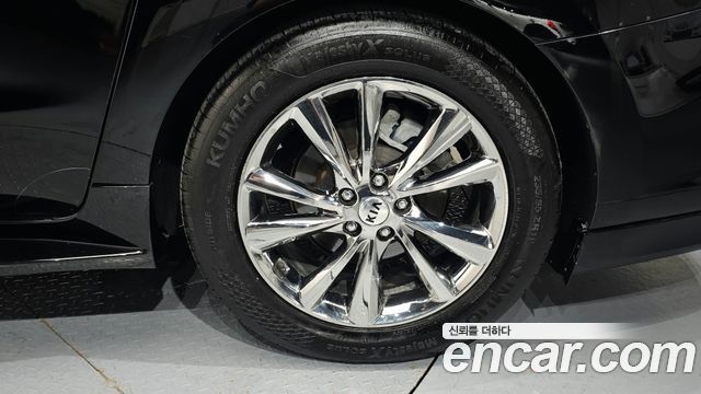 Kia Canival 2019 — photo 7