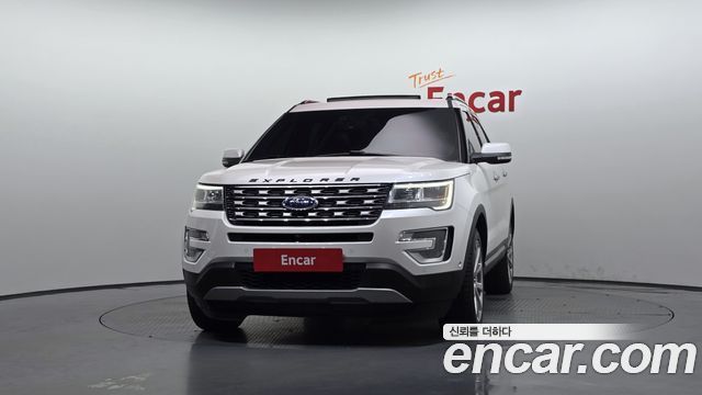 Ford Explorer 2016 — photo 3