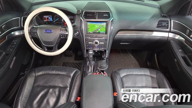 Ford Explorer 2016 — photo 7