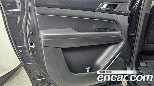 KG Mobility Rexton 2024 — photo 15