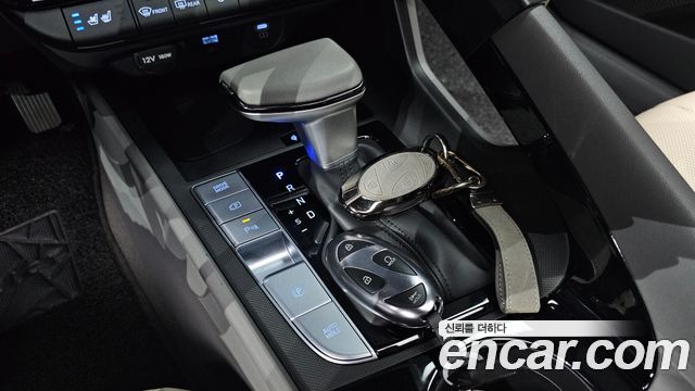 Hyundai AVANTE 2026 — photo 9