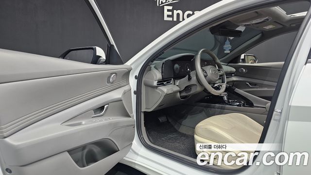 Hyundai AVANTE 2026 — photo 10