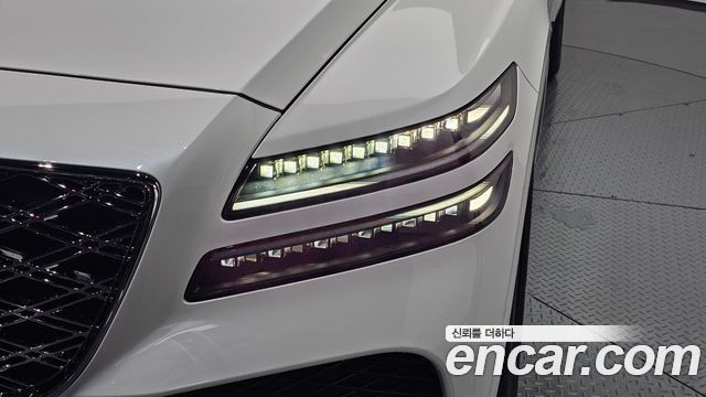 Genesis GV80 2026 — photo 8