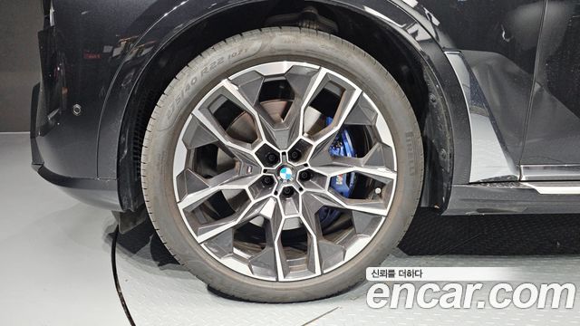 BMW X7 2025 — photo 5