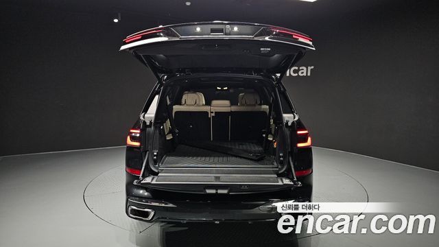 BMW X7 2025 — photo 26